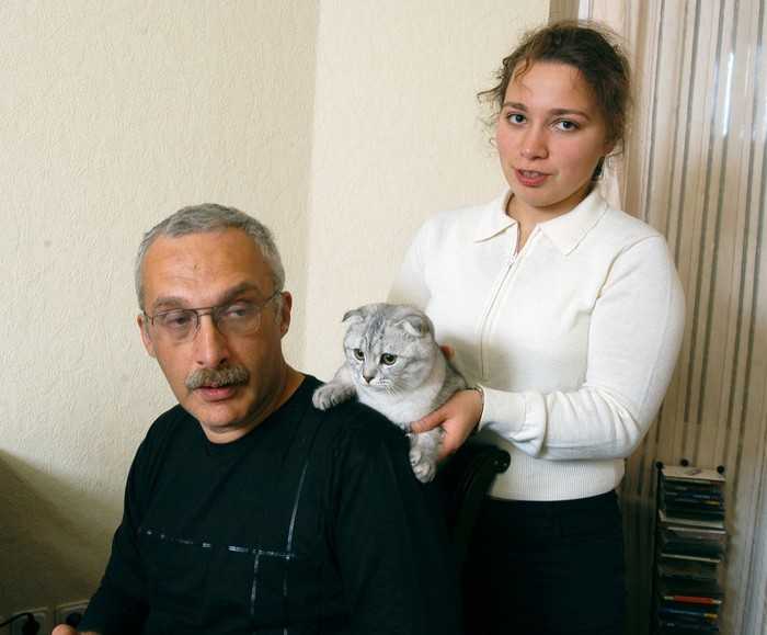 Александр друзь - биография, новости, личная жизнь, фото, видео - stuki-druki.com