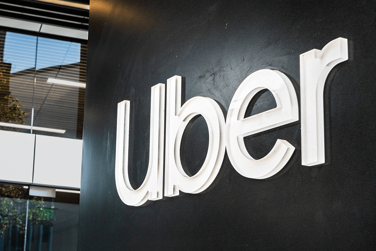 Основатель uber верил, что изменит мир: что ждёт компанию после его увольнения